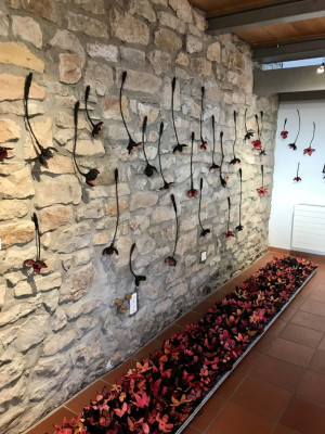 Marion Menzel, Kunstausstellung Blumen für Maria