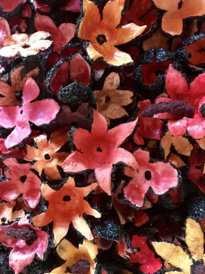 Marion Menzel, Kunstausstellung Blumen für Maria