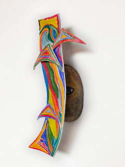 Trug-Lug, 51,5 x 25,5 x 11,5 cm, 500,00 EUR Susana Miranti Kroeber Kunstausstellung True Colors 2022, trug lug re