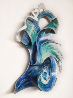 Die Welle, 63 x 48 x 15cm, 950,00EUR, verkauft Susana Miranti Kroeber Kunstausstellung True Colors 2022, Welle